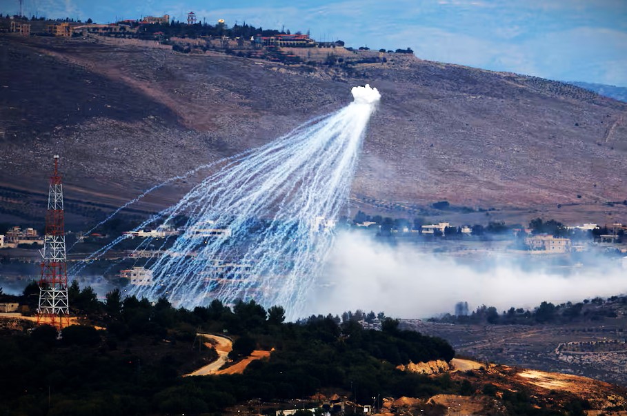 Lebanon Israel dropped white phosphorus bombs